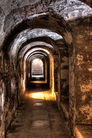 tunnel 1